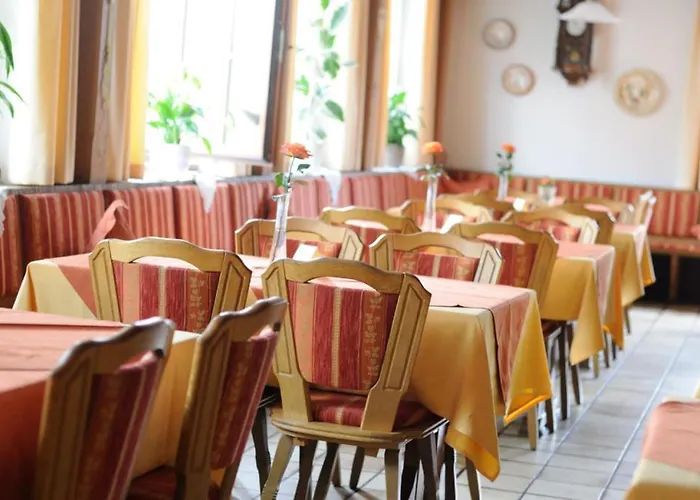 Schwarzes Ross Hotel Schwarzach am Main
